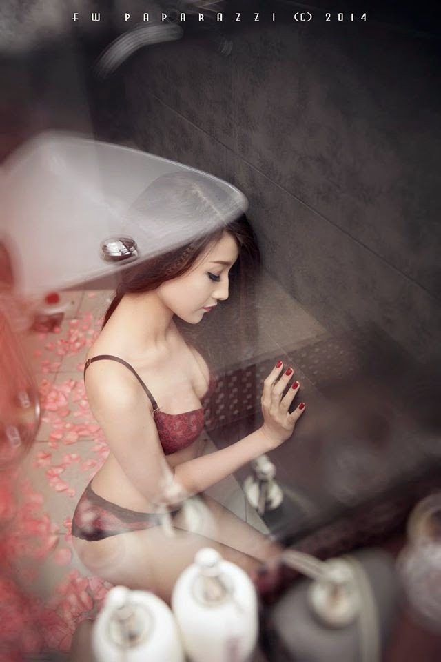 少妇与少年理论片午夜